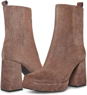 Blondo Women's Rozalie Waterproof Ankle Boot