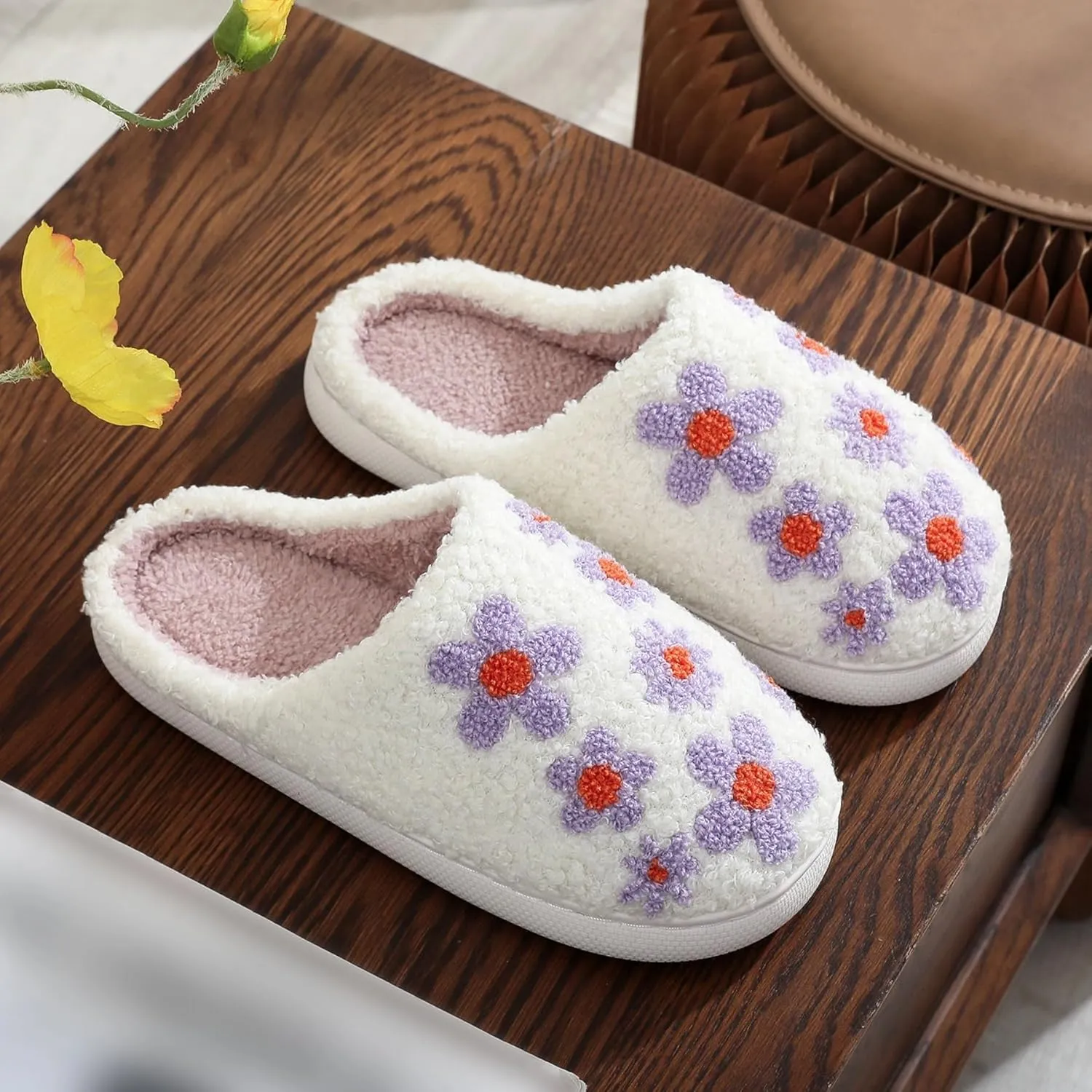 Checkerboard Winter Indoor Warm Slippers for Women & Men - Comfy Plush Fuzzy Slides - Couple Slippers - Flower Checkered Pattern - Shoes