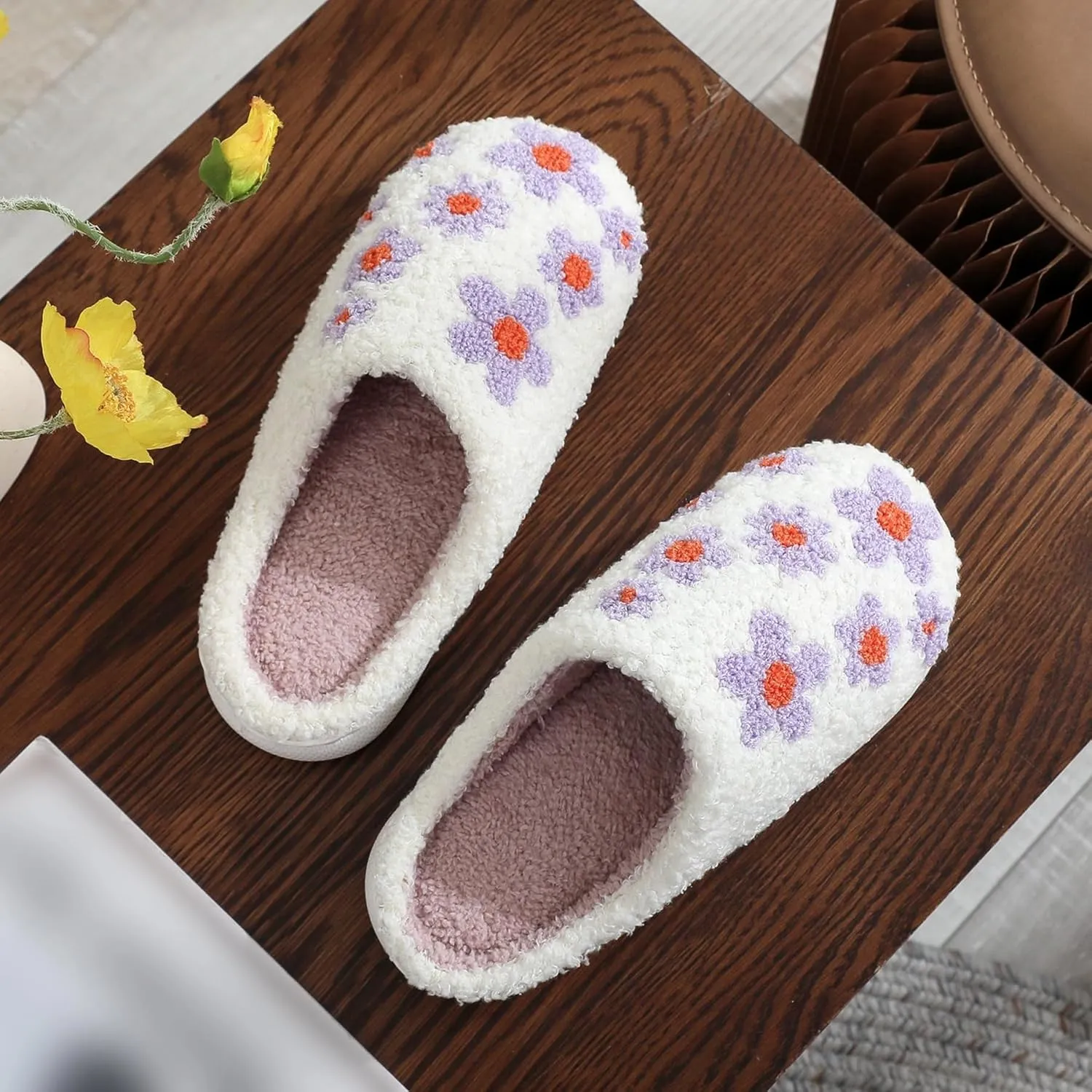 Checkerboard Winter Indoor Warm Slippers for Women & Men - Comfy Plush Fuzzy Slides - Couple Slippers - Flower Checkered Pattern - Shoes