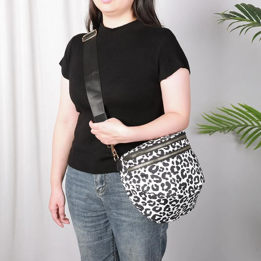 Checkered Crossbody Bag Spacious Nylon Crossbody Bag for Women Black and White Checkered Purse Bum Bags Belt Bags