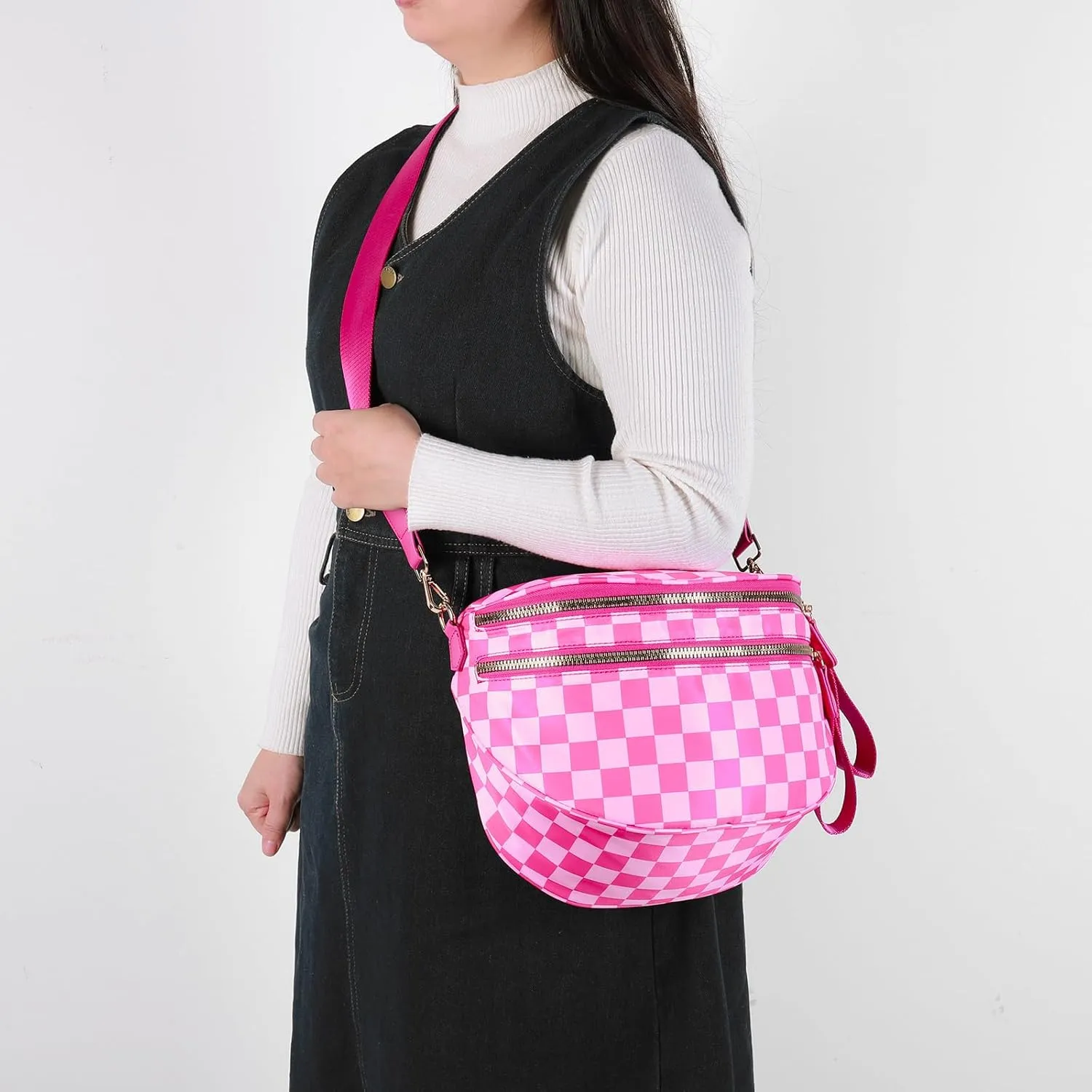 Checkered Crossbody Bag Spacious Nylon Crossbody Bag for Women Black and White Checkered Purse Bum Bags Belt Bags