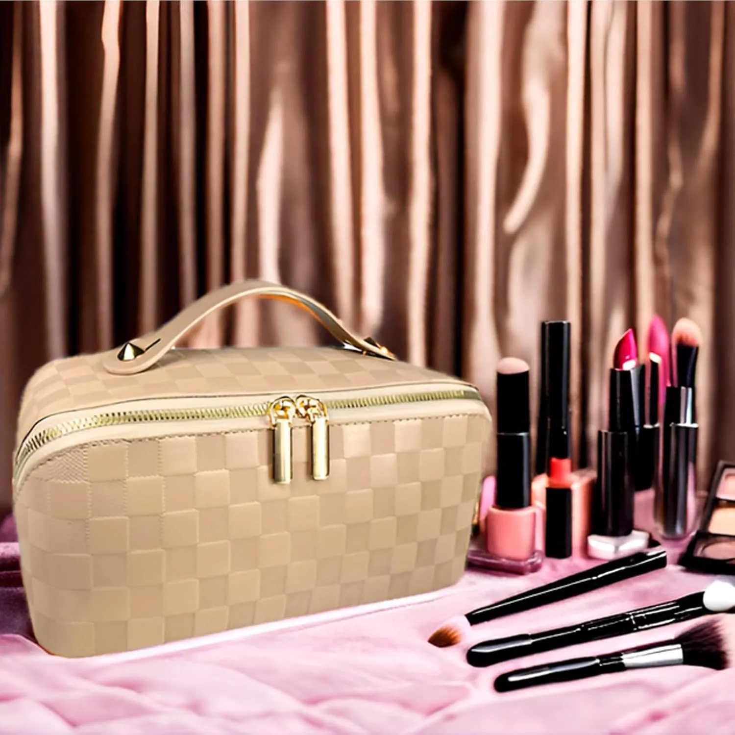 Checkered Makeup Bag Large Cosmetic Bag PU Leather Makeup Bag For Women Girls Travel Toiletry Bag With Handle Divider Large Opening Metal Zipper Cosmetic Bag (checkered khaki)