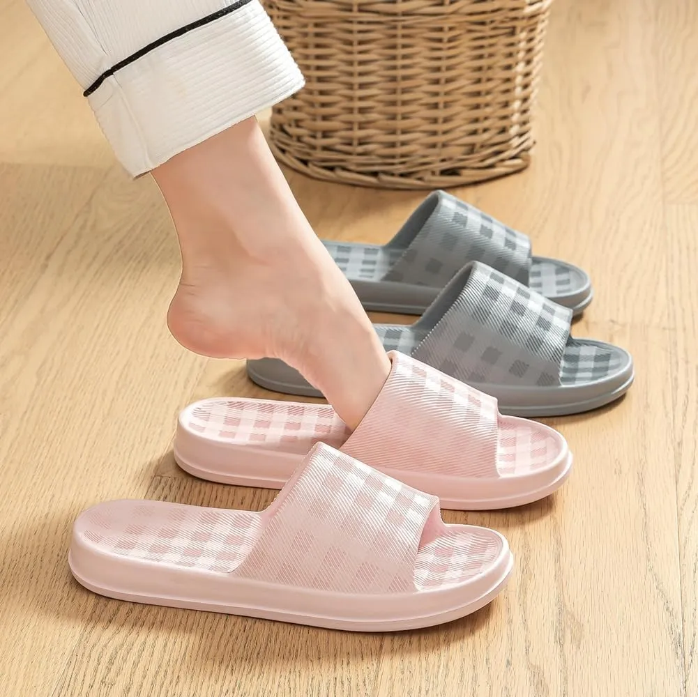 Checkered Slides Women Cloud Pillow Slides House Bathroom Shower Shoes Thick Sole Non-Slip Sandals Indoor Outdoor Couples