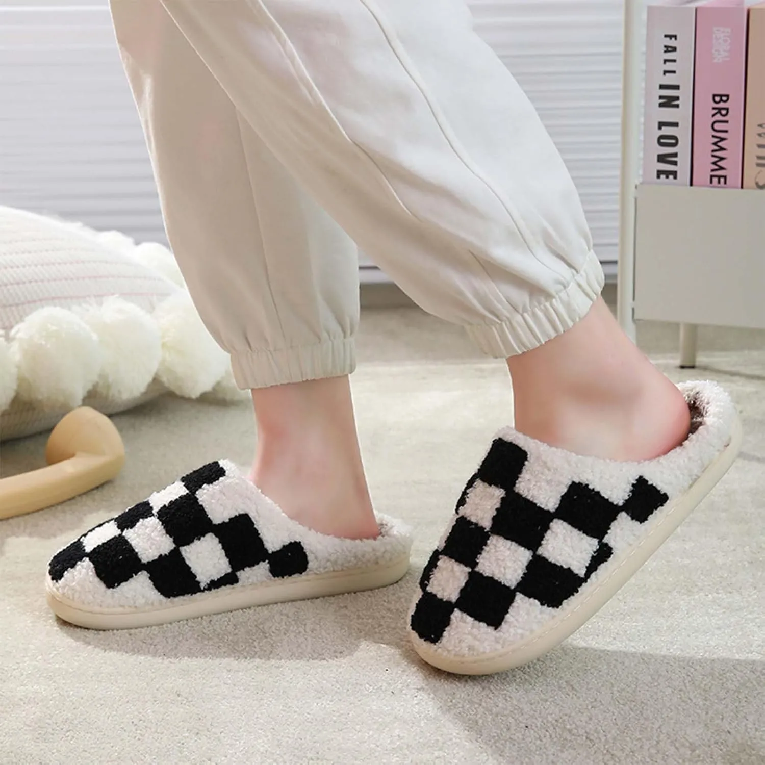 Checkered Slippers - Men & Women's Funny, Fluffy House & Outdoor Shoes - Memory Foam, Warm, Plush Bedroom Slippers for Winter