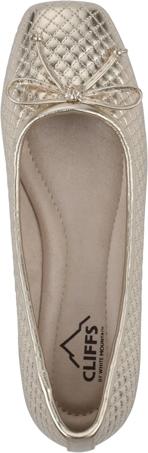 CLIFFS BY WHITE MOUNTAIN Women's Bessy Quilted Ballet Flat