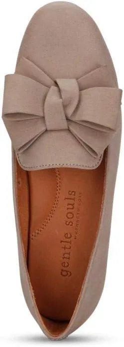 Gentle Souls by Kenneth Cole Women's Eugene Ribbon Loafer Flat