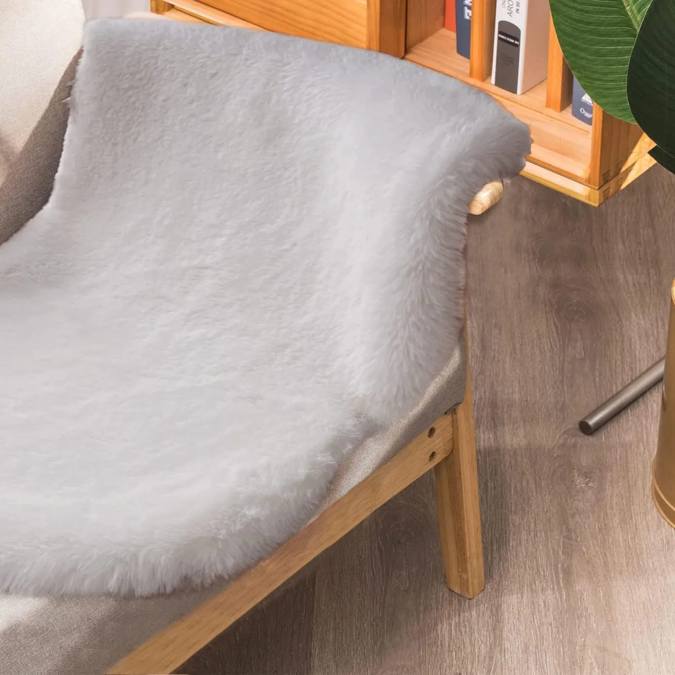 Grey Runner Fuzzy Rug for Bedroom Faux Rabbit Washable Fluffy Fur Nursery Rugs for Living Room Cute Room 2x4 Rug