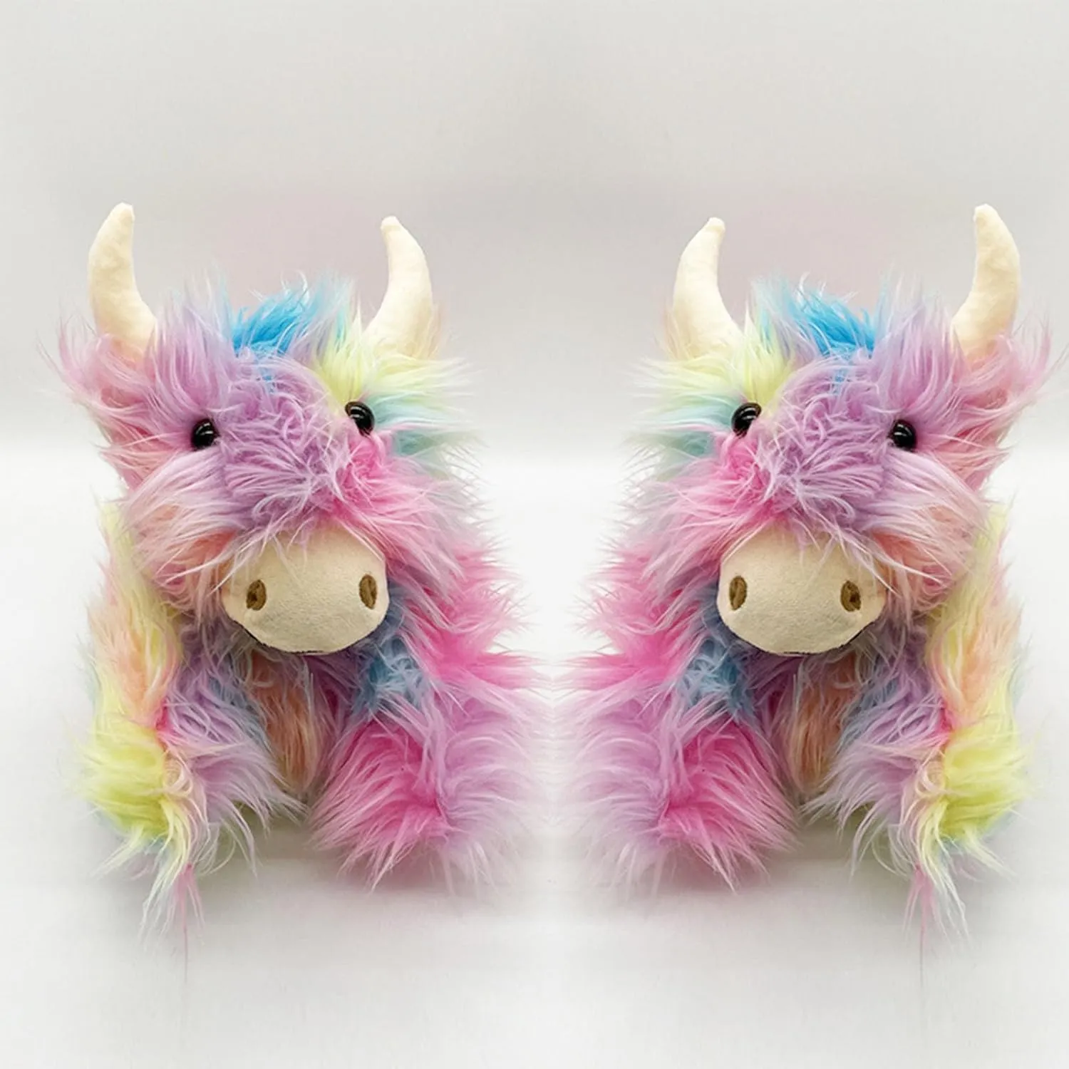 Highland Cow Plush Scottish Cow Slippers - Soft Warm Animal Home Indoor Unisex Slippers