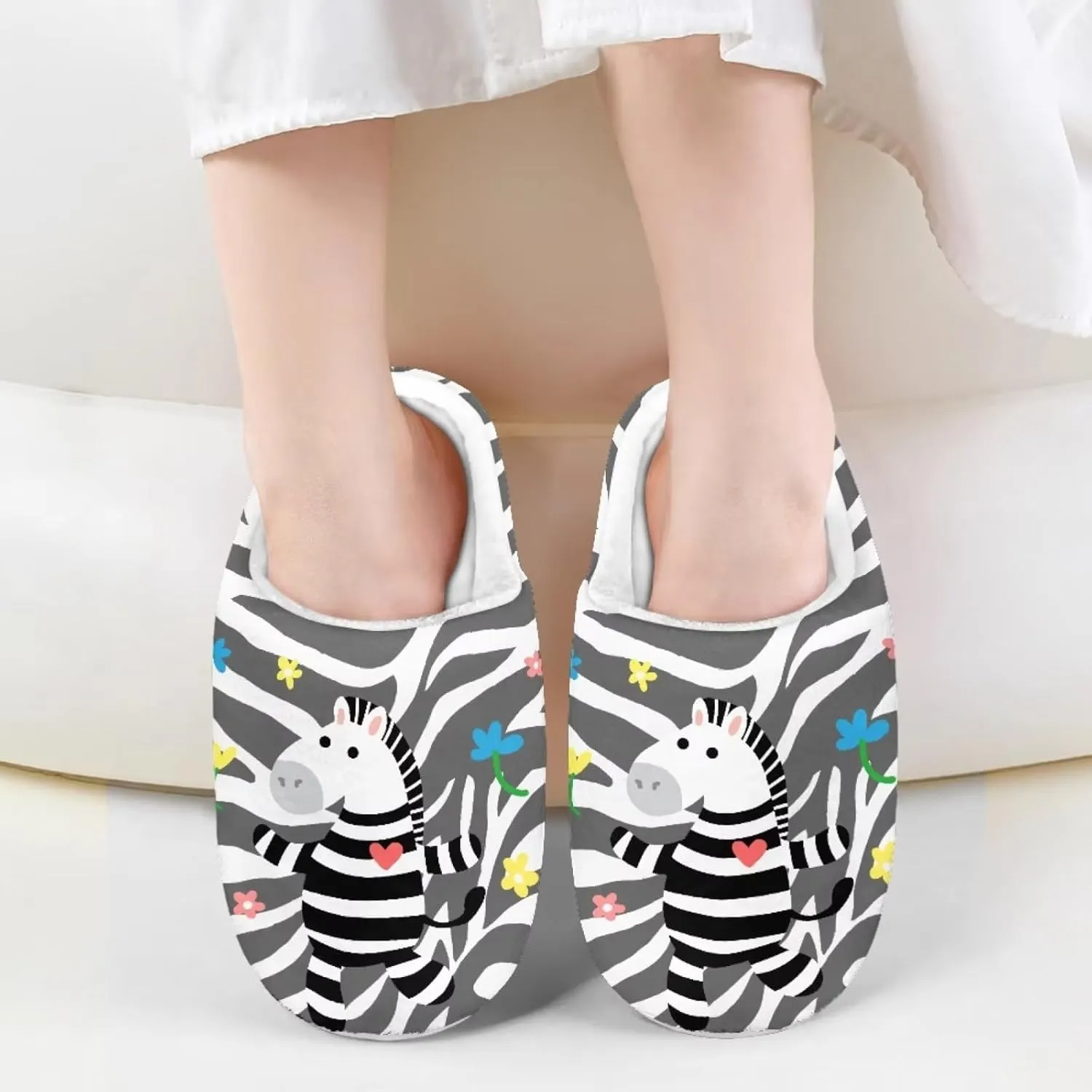 Home Slippers for Girls Boys, House Slippers Anti-Slip Winter Indoor Shoes Soft Plush Warm Preppy Slipper