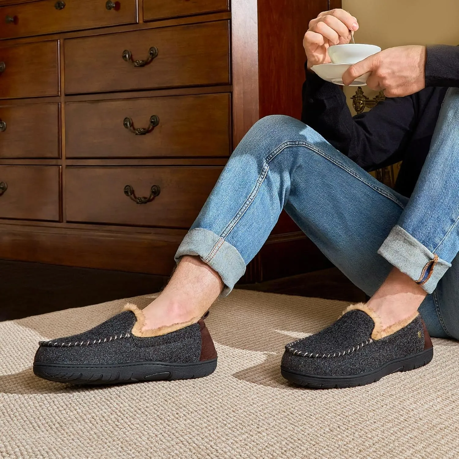 HomeTop Men's Memory Foam Moccasin Slippers, Indoor and Outdoor Warm Fuzzy Fleece House Shoes