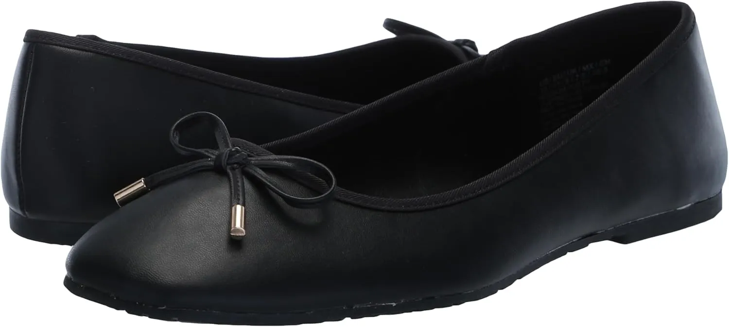 Kenneth Cole REACTION Women's Elstree Ballet Flat
