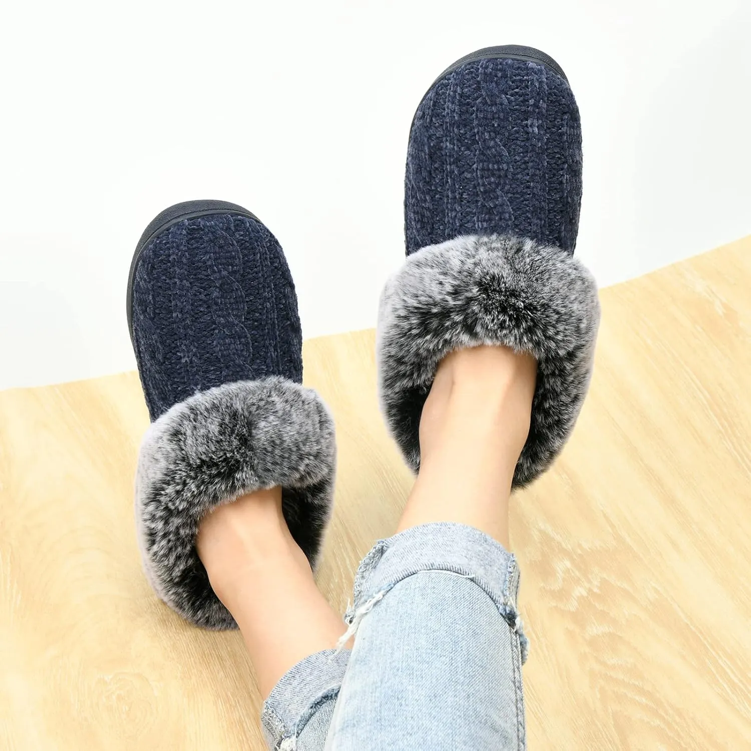 LORDFON Womens Winter House Slippers Memory Foam，Warm Closed Back Indoor Slippers For Women With Soft Faux Fur Plush Collar,Cozy Ladies Slip-on bedroom Home Slippers Non-Slip
