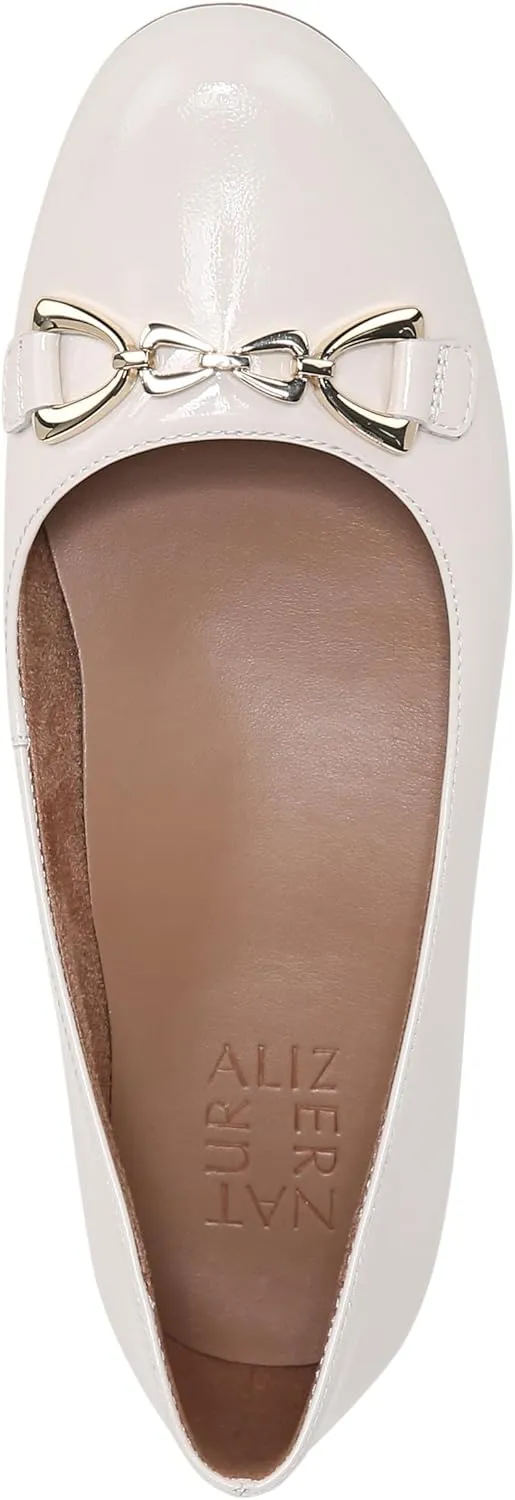 Naturalizer Women's Maxwell-Bit Chain Detail Round Toe Ballet Flat
