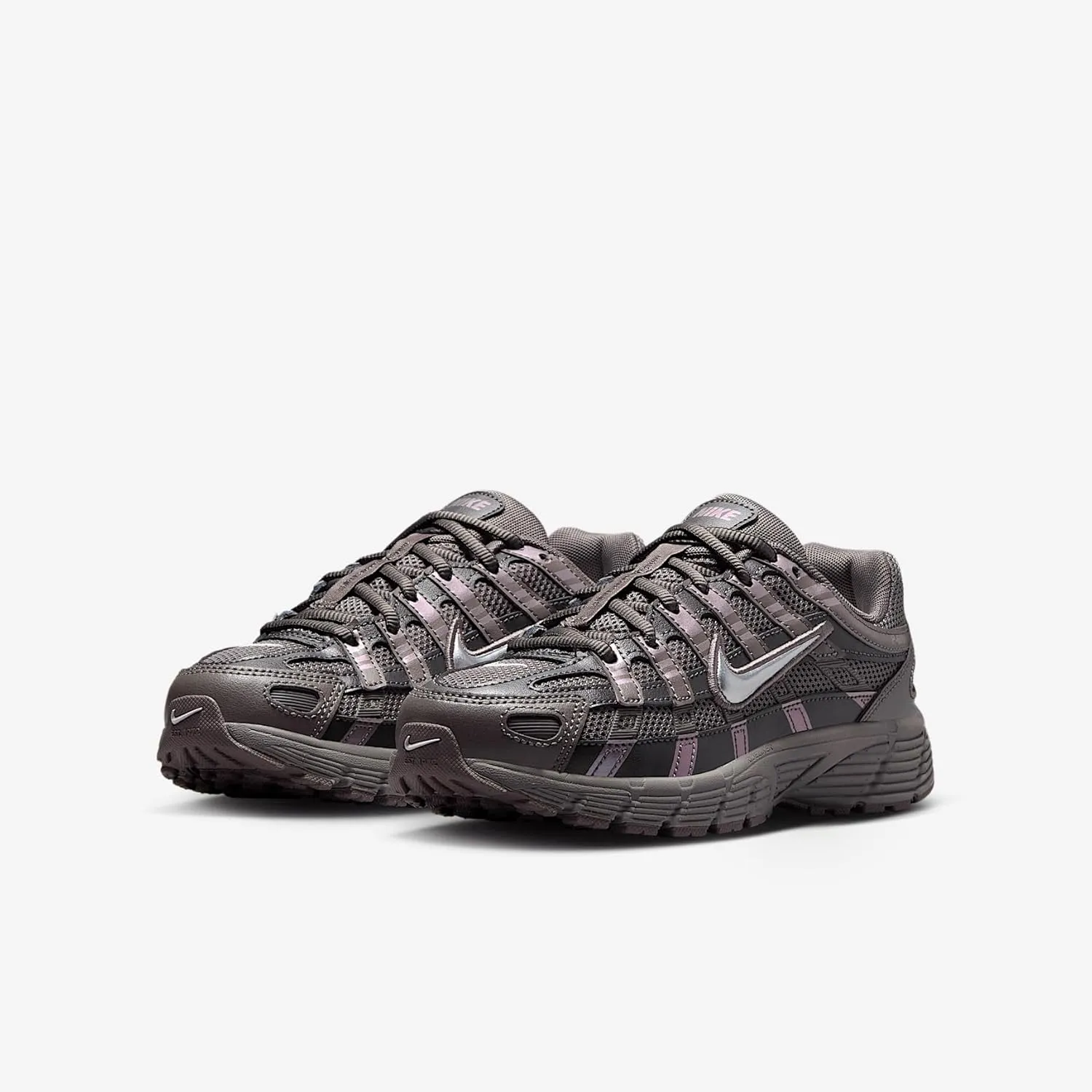 Nike P-6000 Big Kids' Shoes (HV5064-200, Cave Stone/Medium Ash/Flat Pewter/Metallic Silver)