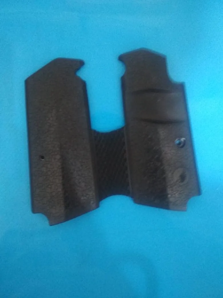 Pachmayr Grip Signature Black w/o Backstrap Colt 1911 2919