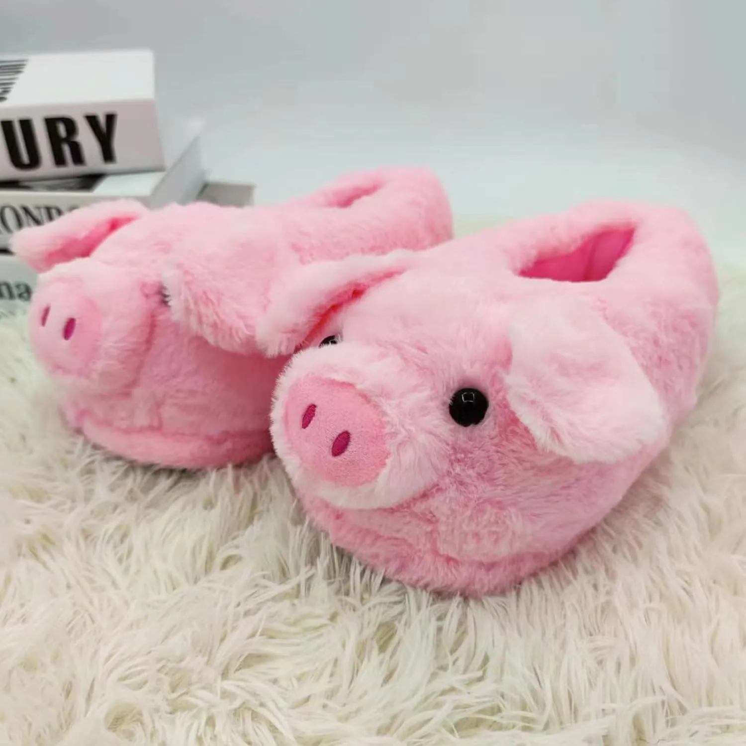 Pig Slippers, Cute Animal Anti-skid Slippers, Autumn Winter Warm Stuffed Cartoon Home Furry Slippers for Women Girl