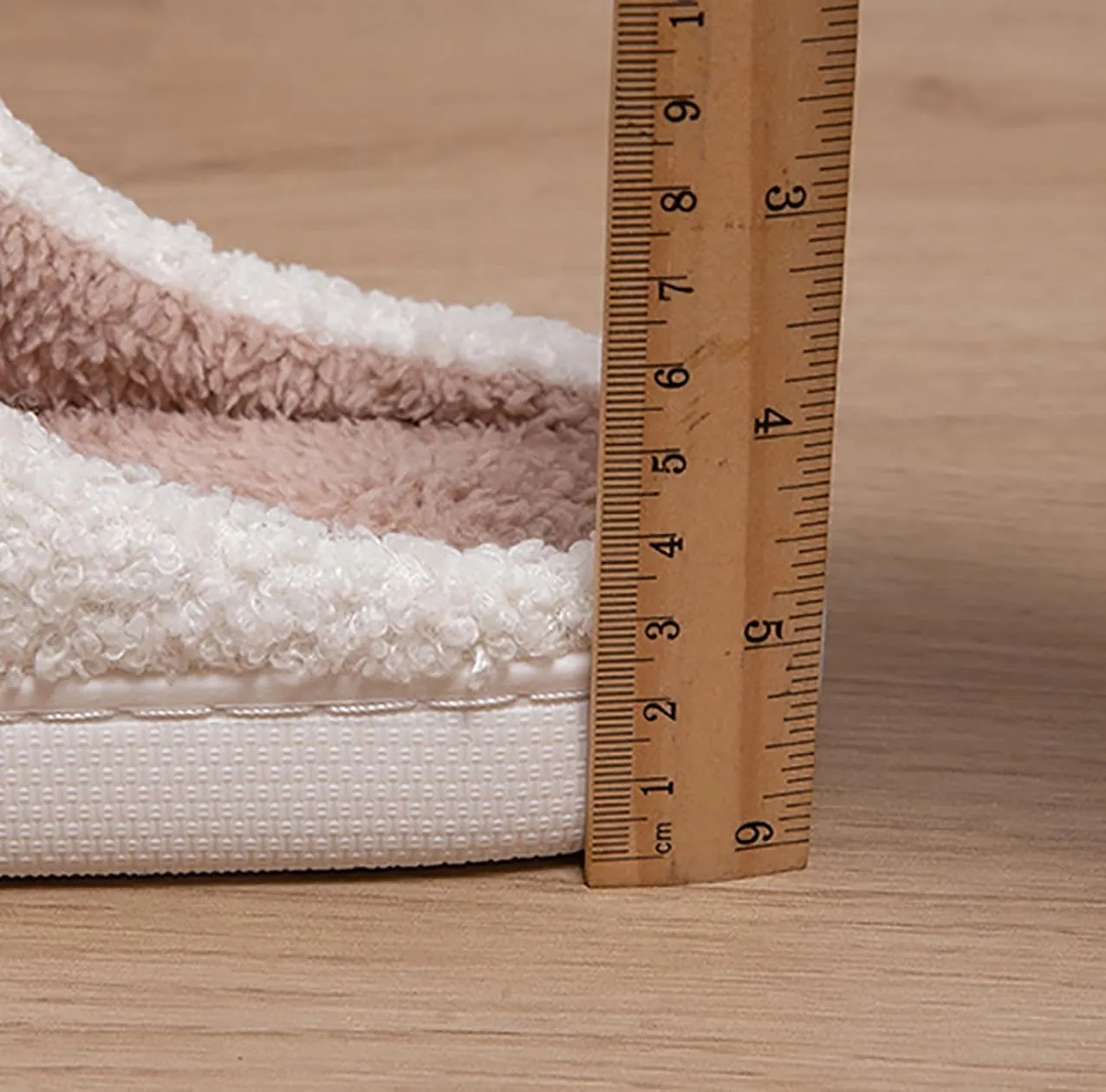 QSKPC animal slippers for women Fluffy Plush Slippers Cute Cartoon House Slipper Fruit Slippers for Womens Mens Plush Soft Memory Foam House Shoes