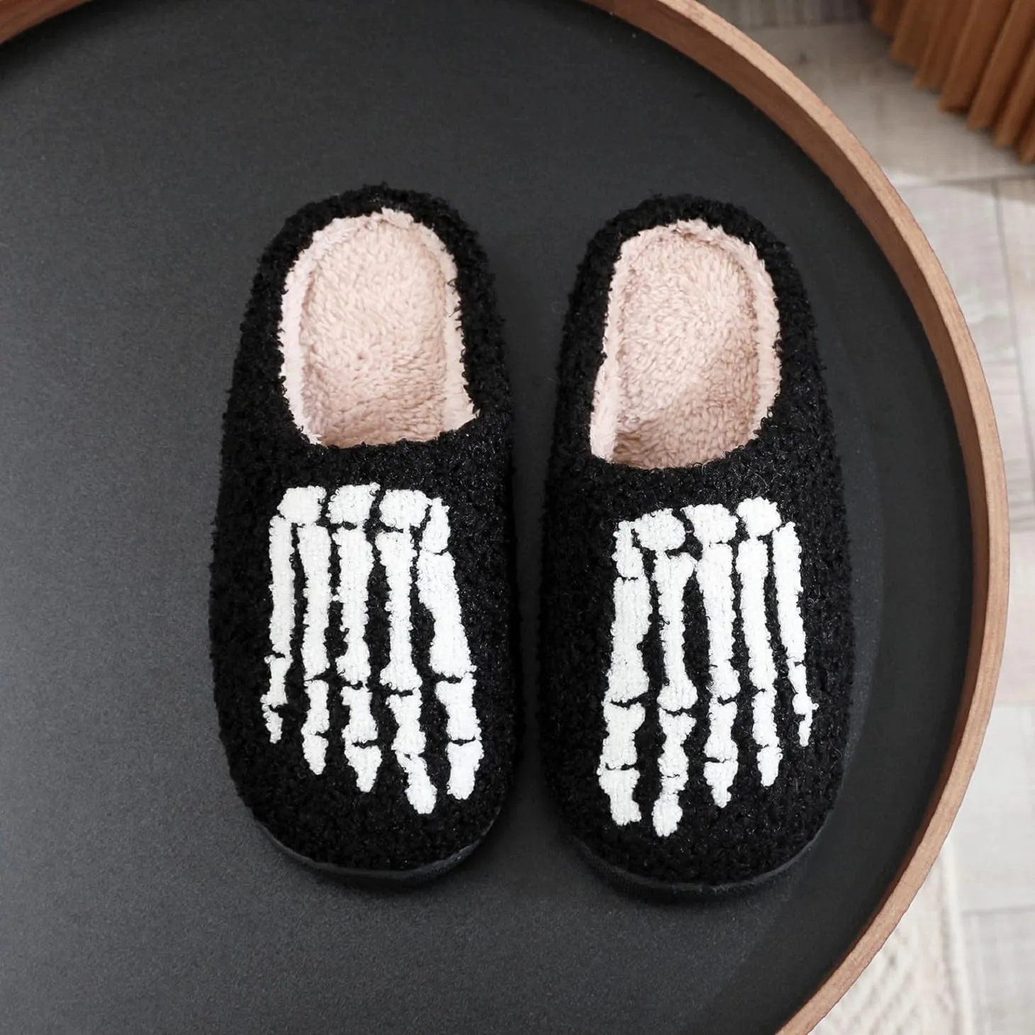 QSKPC animal slippers for women Fluffy Plush Slippers Cute Cartoon House Slipper Fruit Slippers for Womens Mens Plush Soft Memory Foam House Shoes