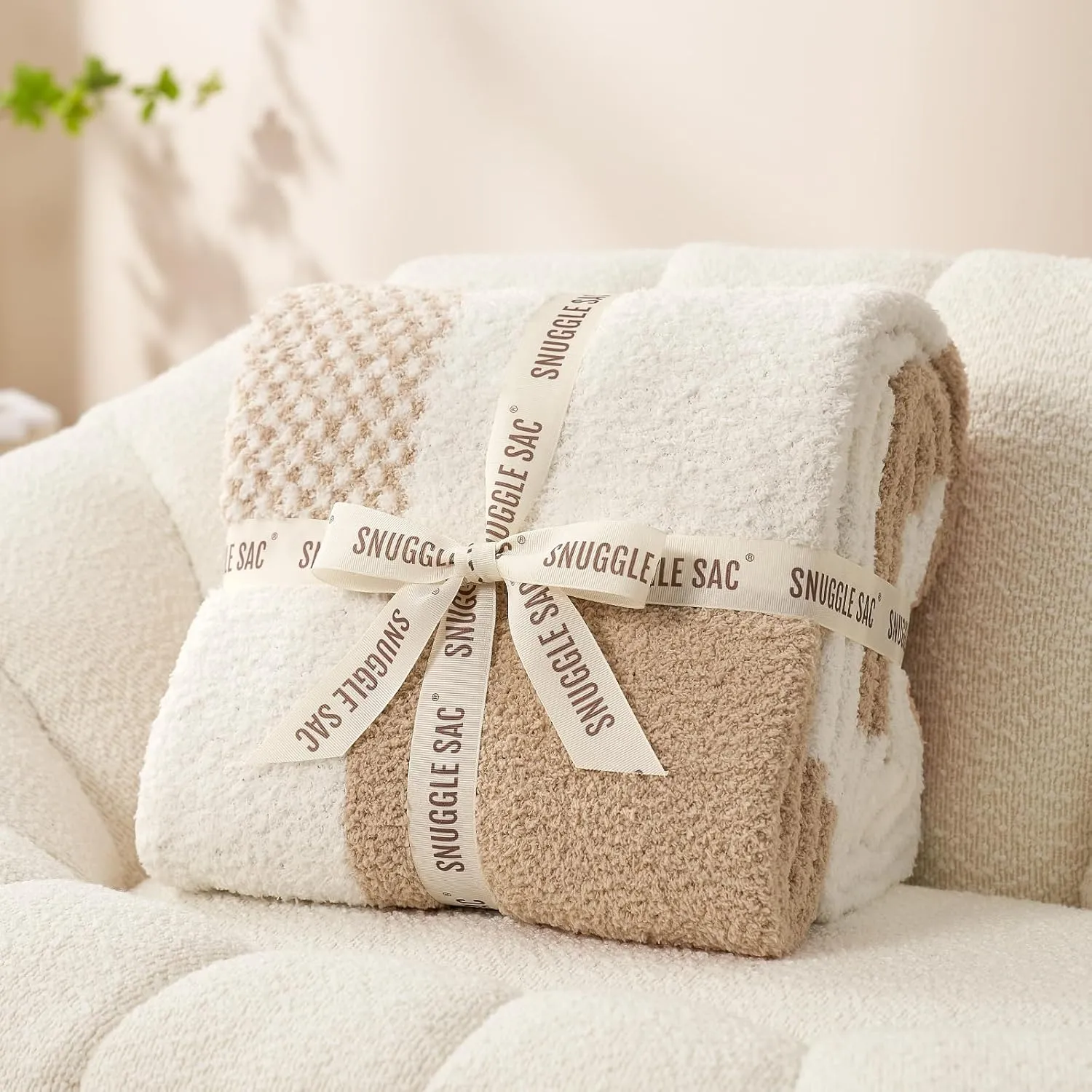 Snuggle Sac Checkered Blanket, Beige Throw Blanket for Couch Plaid Microfiber Fluffy Warm Cozy Fuzzy Soft Throw Blanket Reversible Checkerered Blankets for Sofa, Chair, Bed, 50x60 inches