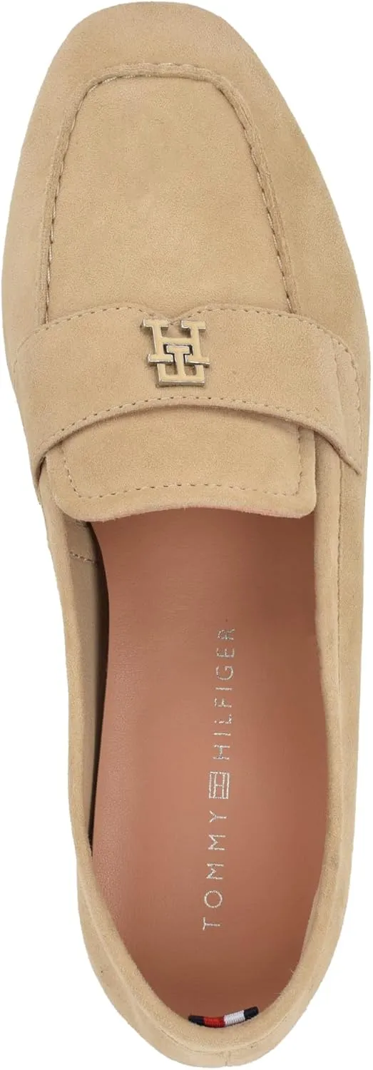 Tommy Hilfiger Women's Razzi Loafer