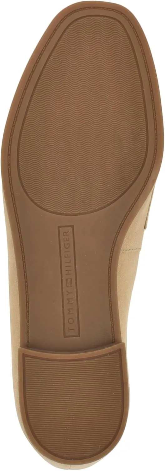 Tommy Hilfiger Women's Razzi Loafer