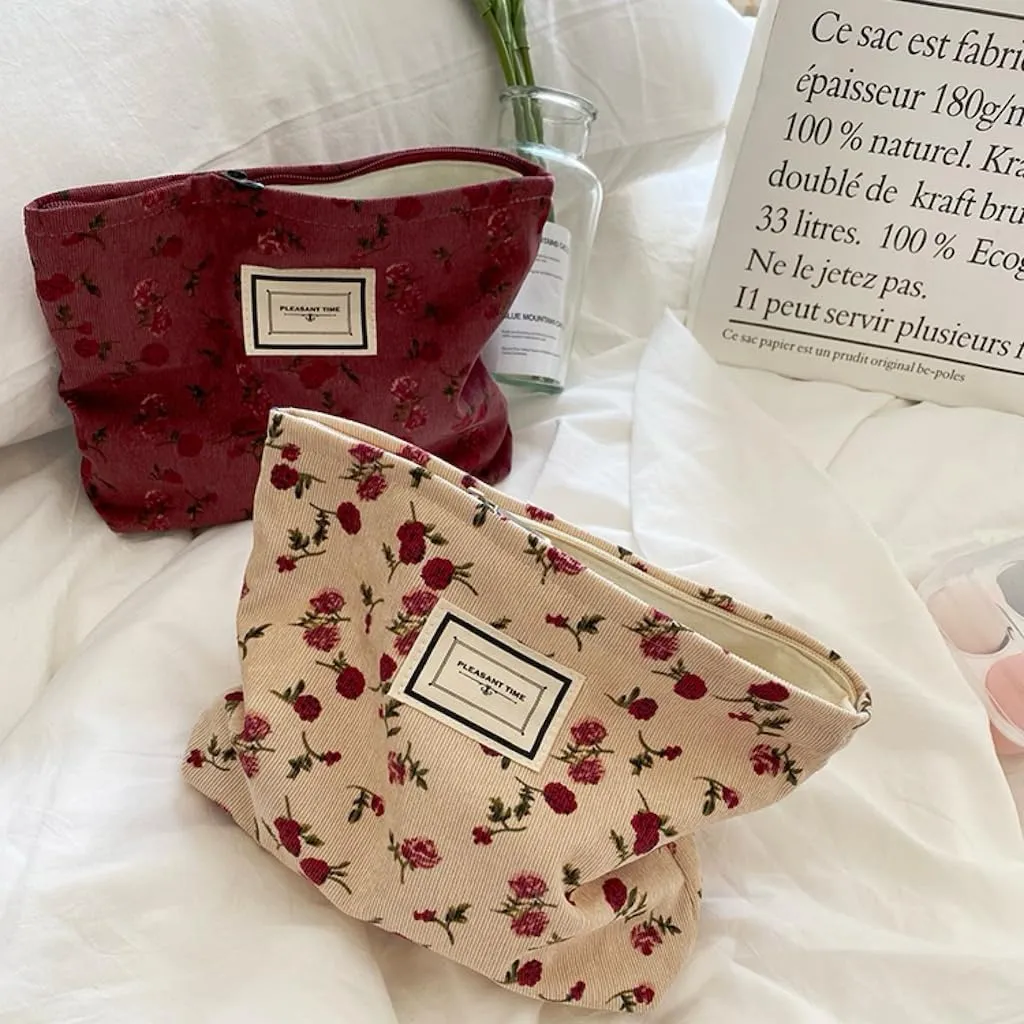 Travel Checkered Makeup Bag, Corduroy Cosmetic Bag for Purse, Small Cosmetic Zipper Pouch Cute Travel Checkered Makeup Bag Gift for Women,Girls (beige flower)