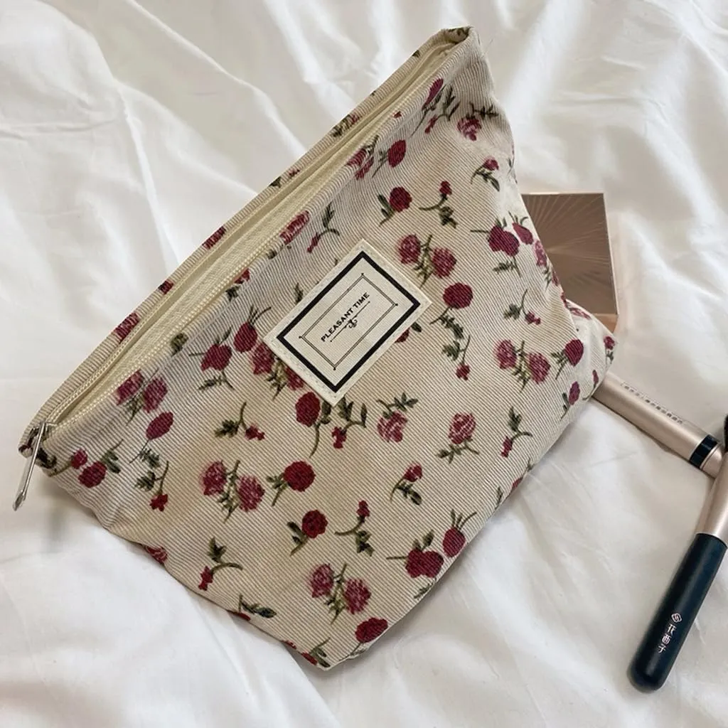 Travel Checkered Makeup Bag, Corduroy Cosmetic Bag for Purse, Small Cosmetic Zipper Pouch Cute Travel Checkered Makeup Bag Gift for Women,Girls (beige flower)