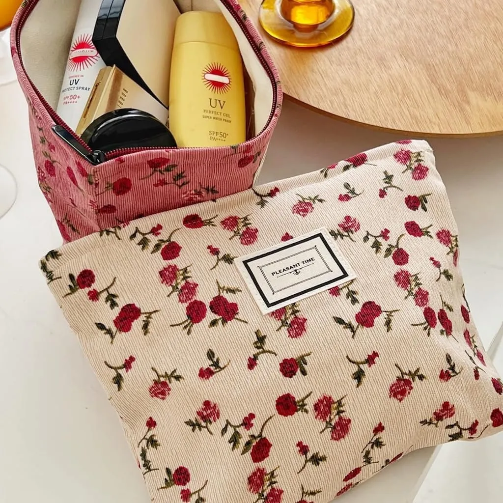 Travel Checkered Makeup Bag, Corduroy Cosmetic Bag for Purse, Small Cosmetic Zipper Pouch Cute Travel Checkered Makeup Bag Gift for Women,Girls (beige flower)