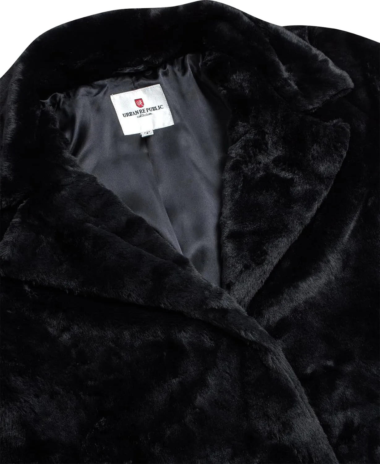 URBAN REPUBLIC Women's Faux Fur Long Coat - Elegant Lapel Collared Long Winter Coat - Stylish Outdoor Coats for Women (S-XL)