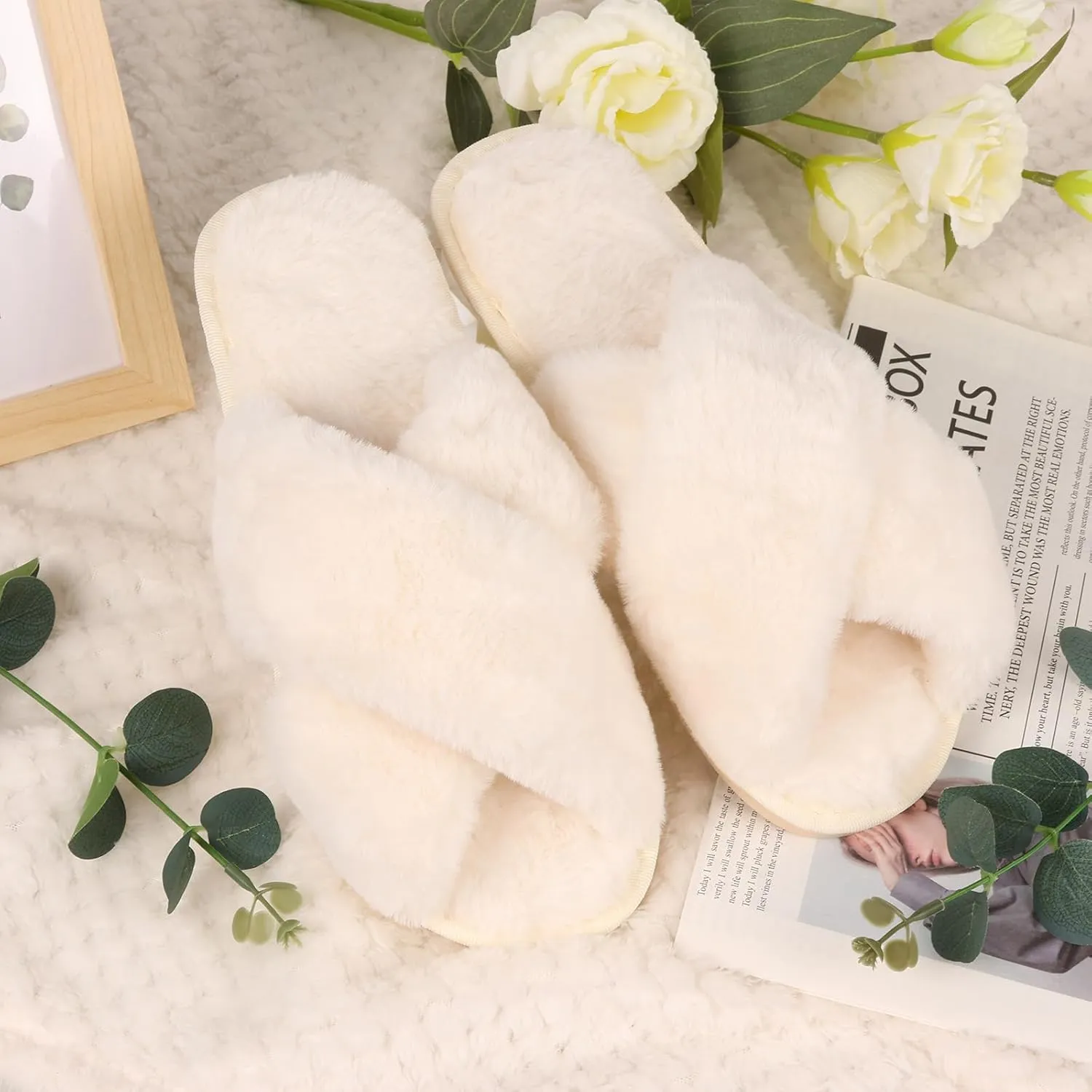 VAIPI 12 Pairs Womens Cross Band Fuzzy Slippers Bulk Plush House Slippers Bridesmaid Bridal Party Slipper White Open Toe Fluffy Slipper