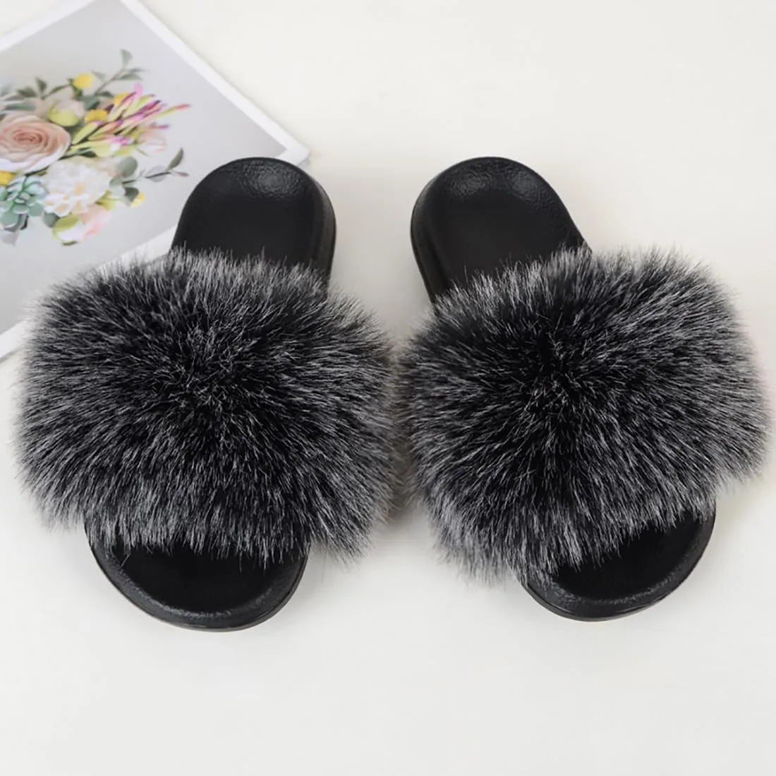 Women's Faux Fur Slides Fluffy Furry Open Toe Slippers Fuzzy Non-Slip Outdoor Sandals